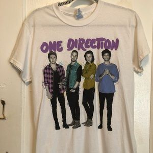 One Direction 2015 tour T-shirt
